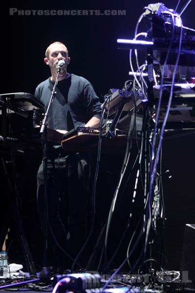CHEVEU - 2011-05-31 - PARIS - Espace Charlie Parker - Grande Halle - 